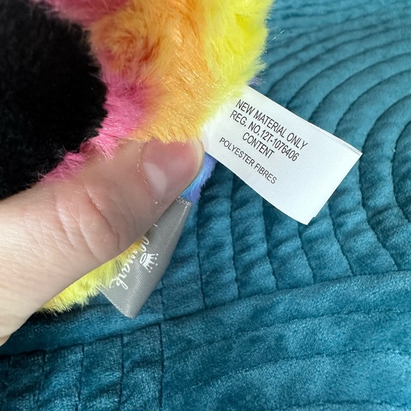 Rainbow Snoopy Plush Hallmark - Picture 12 of 13